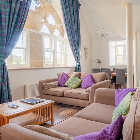 The Caledonian 3 Bedroom Self Catering Apartment In Historic Abbey Fort Augustus Luaran gambar