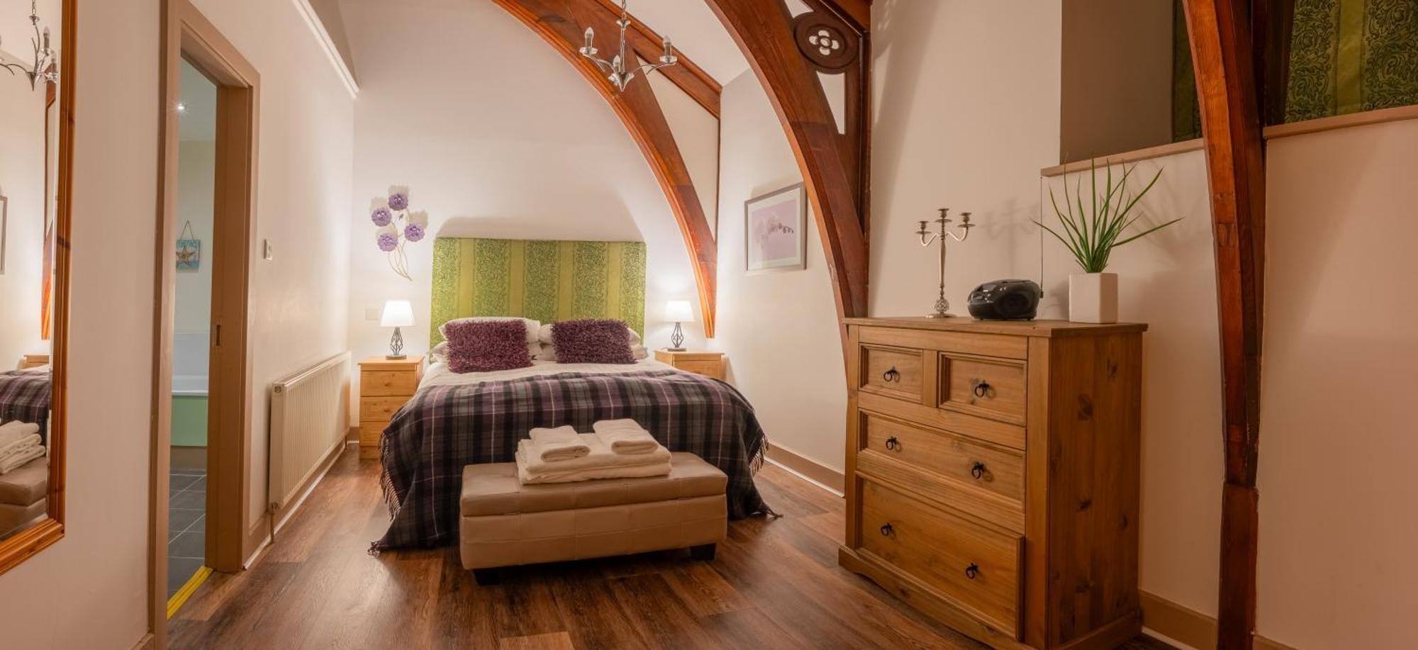 The Caledonian 3 Bedroom Self Catering Apartment In Historic Abbey Fort Augustus Luaran gambar